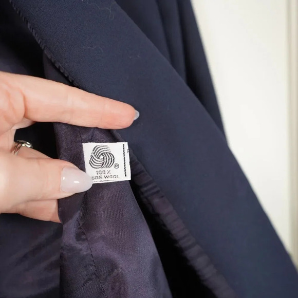 Vintage Saville Women’s Lined 100% Pure Wool Navy Business Blazer Size 6 - Picture 5 of 7